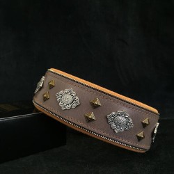 The "Aztec" grey collar