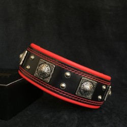 The "Eros" black/red collar