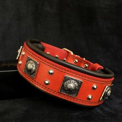 The "Eros" red collar